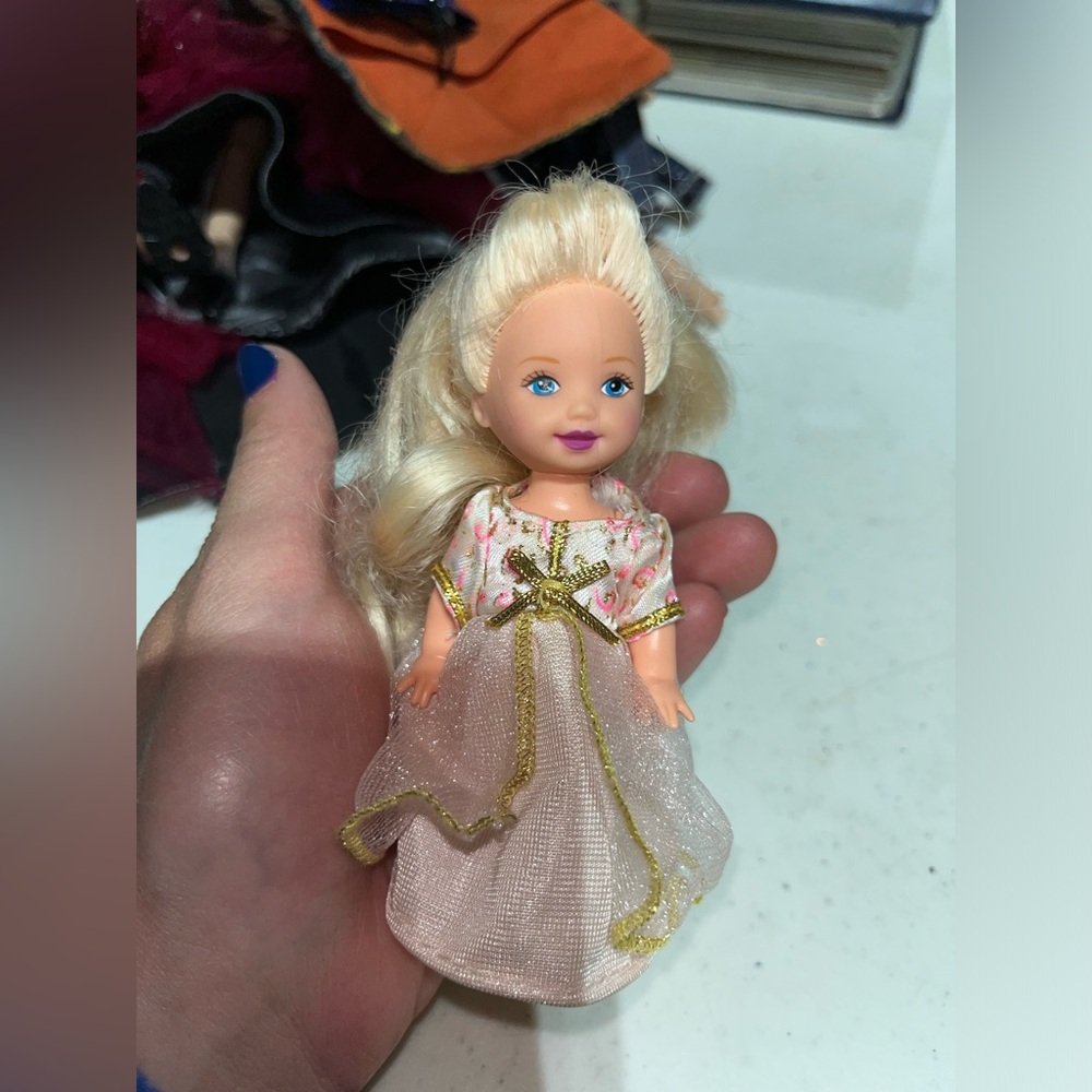 MINI BARBIE